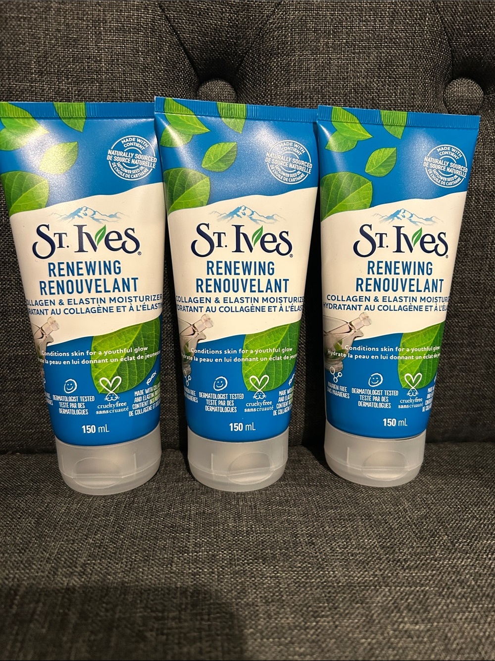 NEW 🆕 Lot of THREE St. Yves Renewing Collagen & Elastin Moisturizer - Blue
